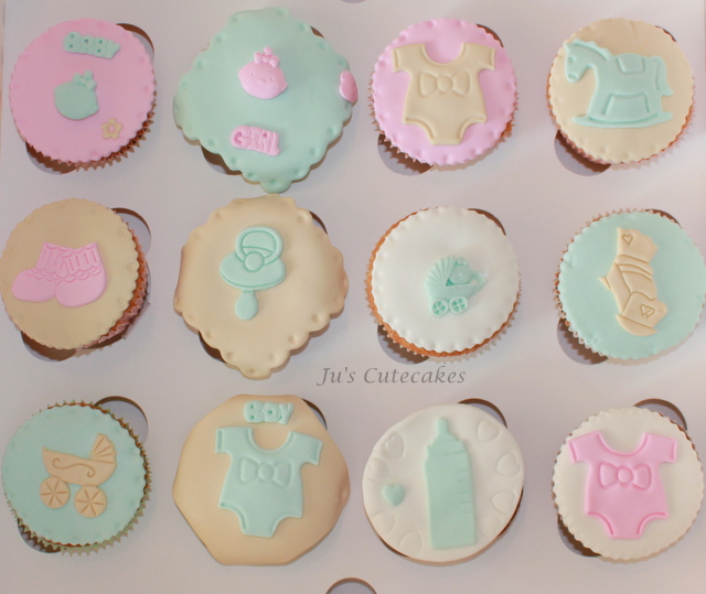 Cup Cakes Baby Shower pour Sylvie!!!