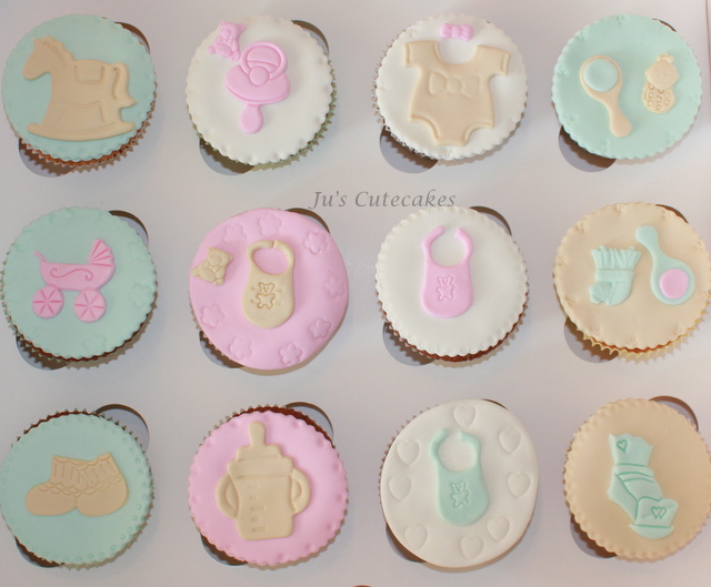 Cup Cakes Baby Shower pour Sylvie!!!